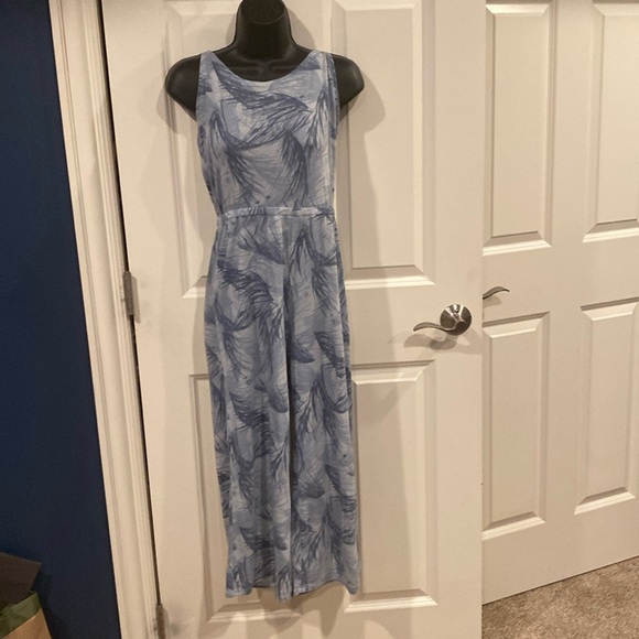 Small blue watercolor palm alternative pants suit - Picture 1 of 4